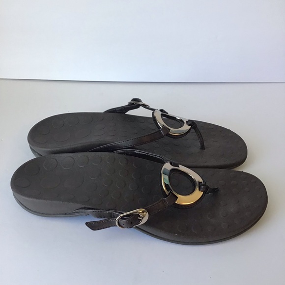 Vionic | Shoes | Vionic Orthaheel Chocolate Brown Slip On Sandals ...